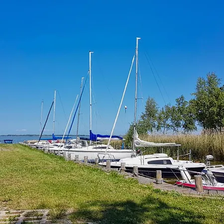 Luette Veer Рибниц-Дамгартен